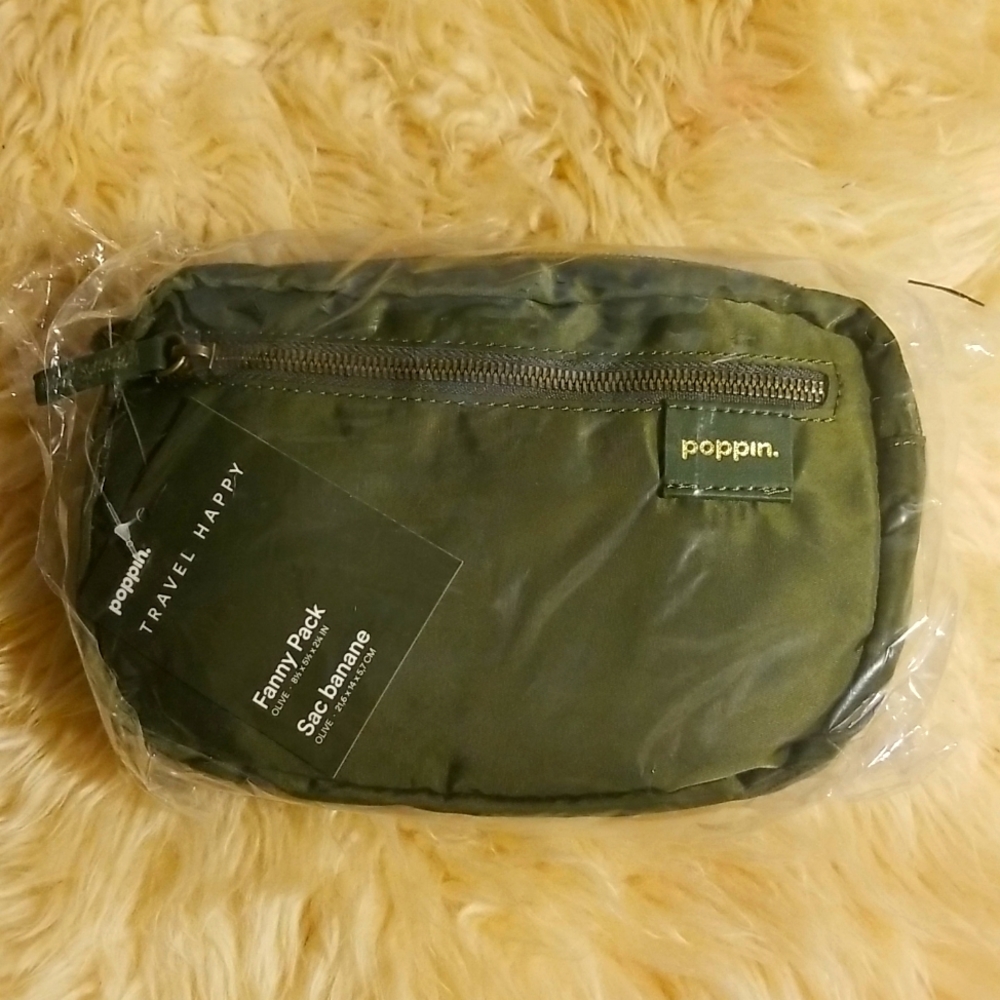 New Poppin. Olive Fanny Pack